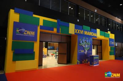  PREFEITURA BUSCA RECURSOS E PARTICIPA DE EVENTO EM BRASILIA 