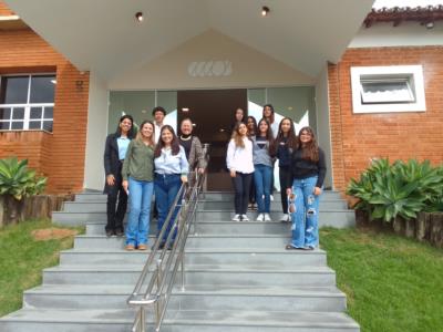 Estudantes de Guaxupé  ampliam conhecimentos sobre o setor cafeeiro