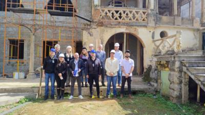 OBRAS DO PALÁCIO DAS ÁGUIAS RECEBE VISITA TÉCNICA