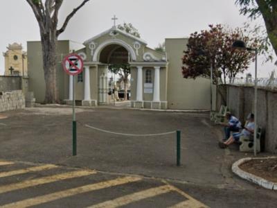 PREFEITURA DE GUAXUPÉ REFORÇA CUIDADOS CONTRA DENGUE E ESCORPIÕES NO DIA DE FINADOS