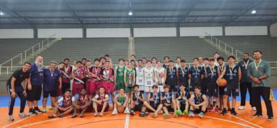 GUAXUPÉ VIVE FIM DE SEMANA HISTÓRICO NO ESPORTE REGIONAL: VITÓRIAS NO BASQUETE, FUTSAL E XADREZ