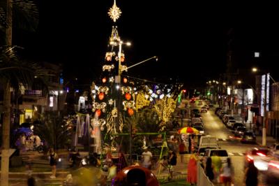 NATAL DE LUZ 2025 CONSOLIDA GUAXUPÉ COMO DESTINO DE CULTURA, TURISMO E CONVIVÊNCIA