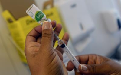 PREFEITURA DE GUAXUPÉ DISPONIBILIZA 19 TIPOS DE VACINAS GRATUITAS EM SUAS UNIDADES DE SAÚDE