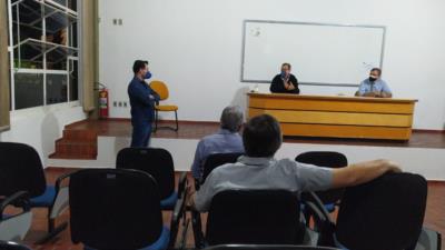 COVID 19: REUNIÃO  DISCUTE ESTRATÉGIA DE ENFRENTAMENTO  AO CORONAVÍRUS